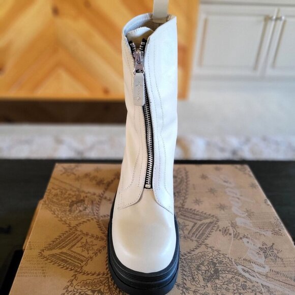 Free People Myles Antique Ivory Zip Front Platform Leather Ankle Boots - 7.5 - Picture 5 of 9